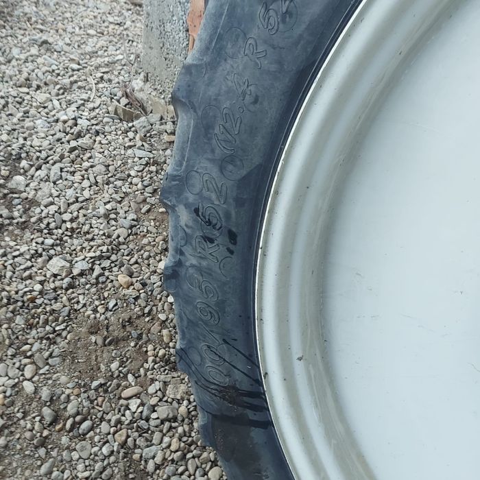 Set 4 roti inguste pentru tractor