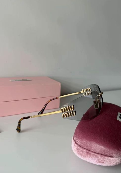 Miu Miu Ochelari in stare perfecta