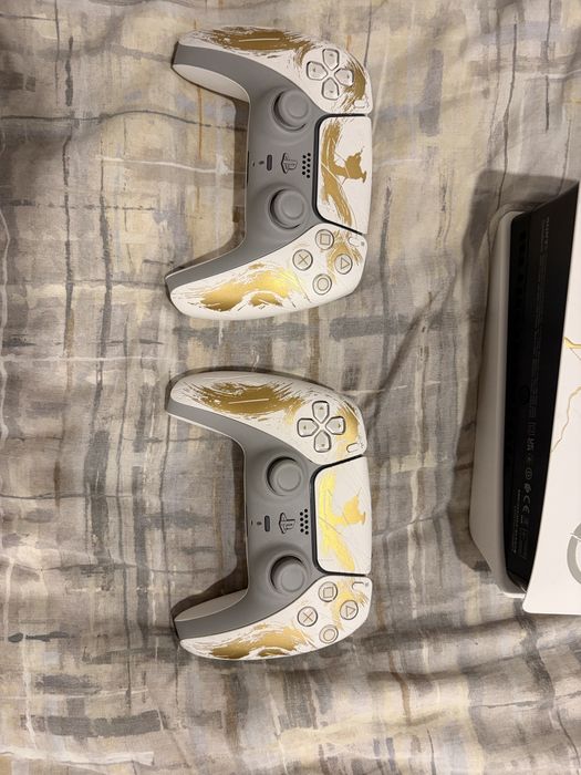 Плейстейшън 5 чисто нов