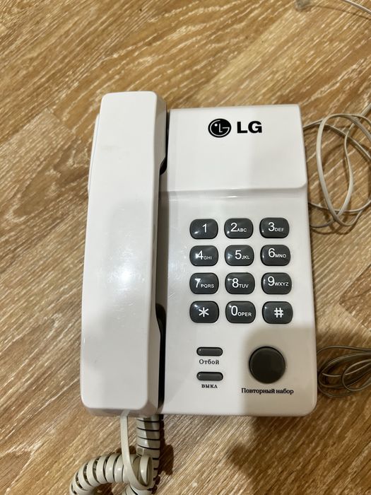 Продается домашный телефон
