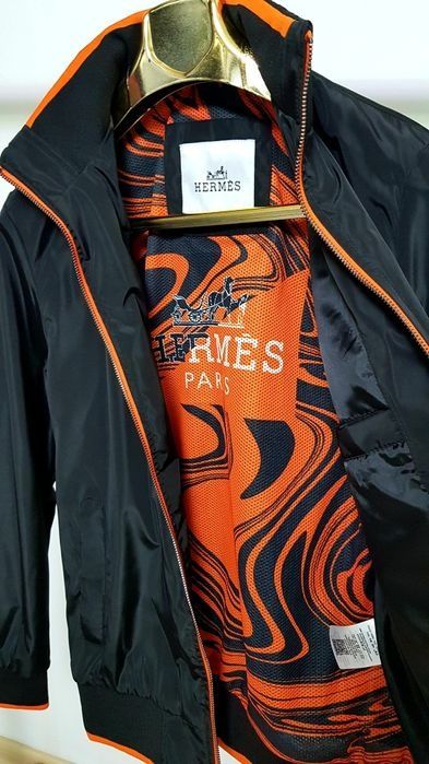 Geaca  H3R.M3.S.calitate premium Italia