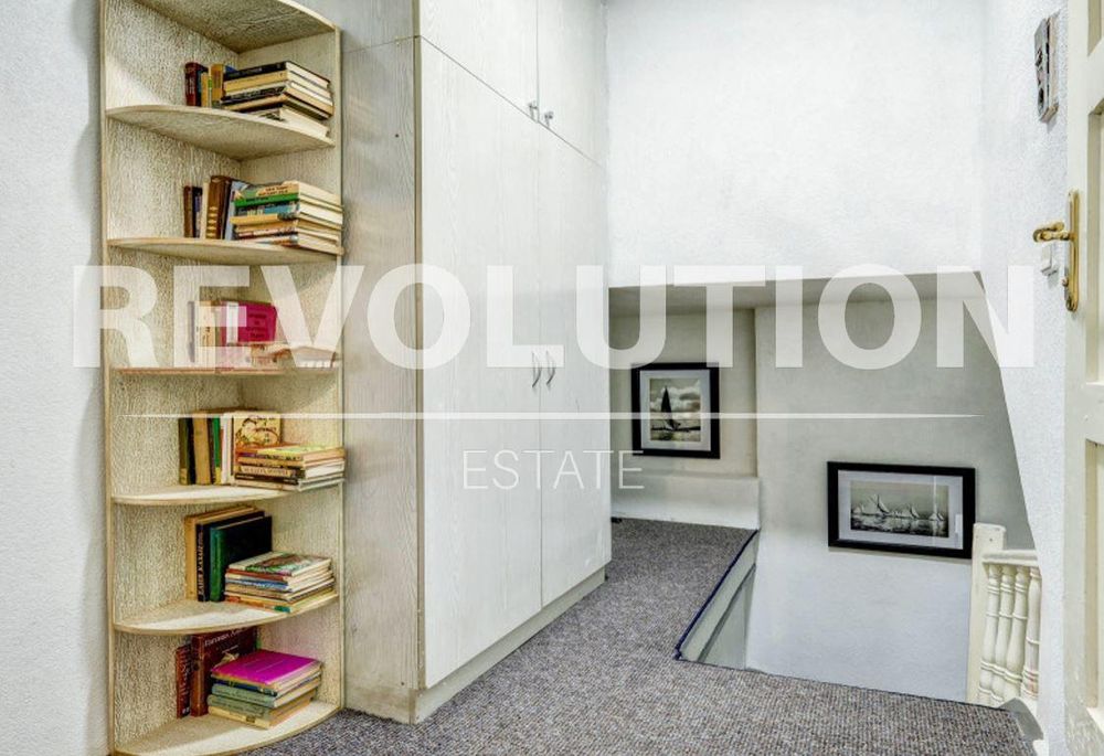 Дава се под наем Едностаен апартамент в Варна, Център - 30 кв.м за 400 € - Снимка #3