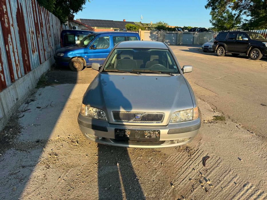 volvo v40 1.9 tdi facelift на части волво в 40 фейслифт комби