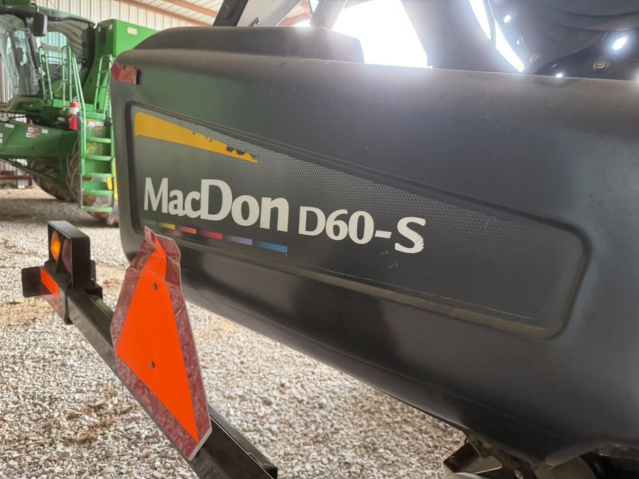 Жатка ленточная Macdon d60 S