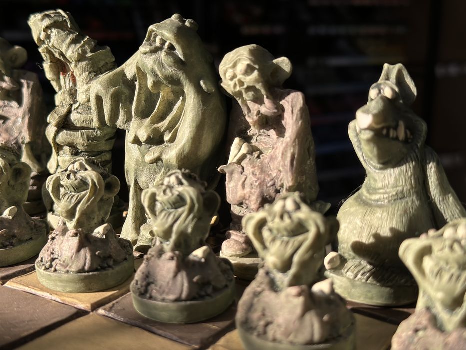 Эксклюзивные монстро-шахматы