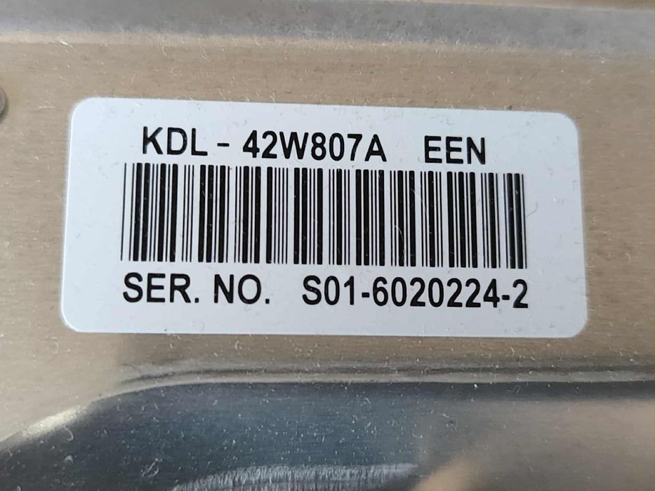 TV Sony KDL-42W807A на части