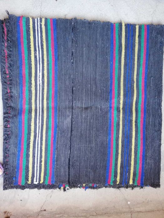 Традиционни български черги, ръчно тъкани