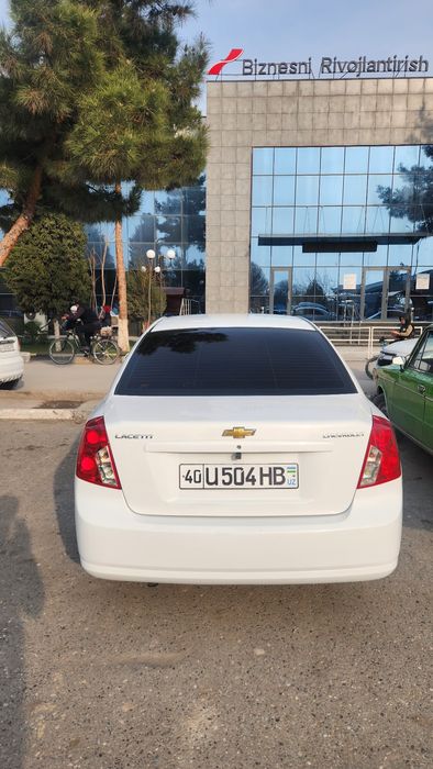 Ласетти 2011 2 позиця