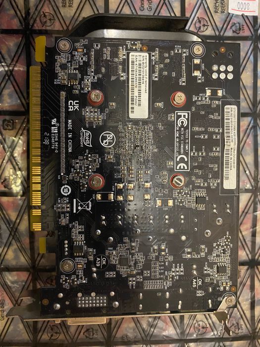 Видеокарта 1050ti