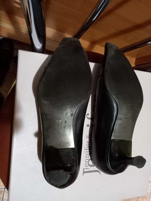Pantofi negri piele cu toc mic