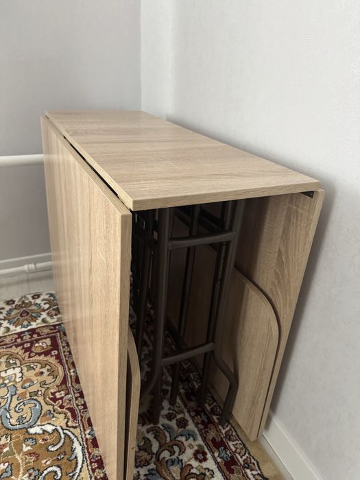 Продается стол книжка