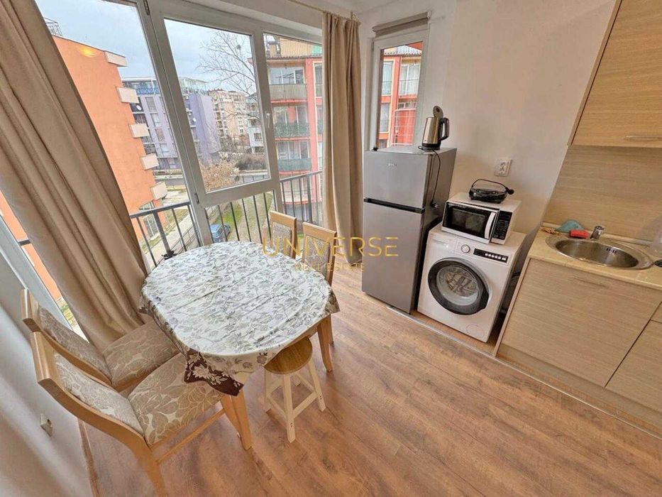 Продава се Двустаен апартамент в к.к. Слънчев бряг - 55 кв.м за 700 €/кв.м - Снимка #4