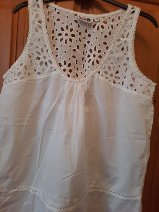 Bluza din bumbac cu broderie mărimea XL