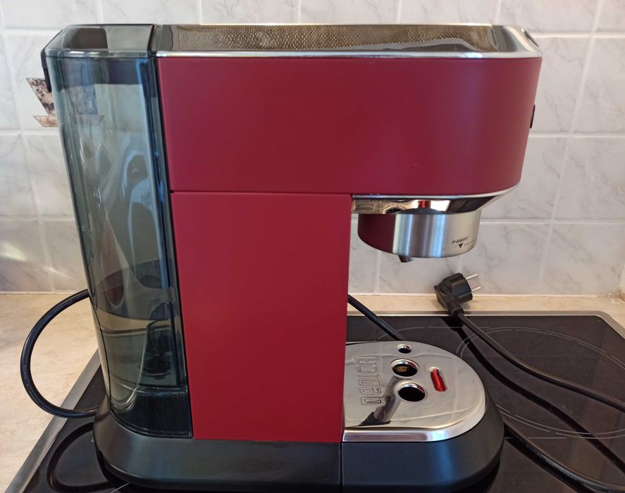 Кафемашина DeLonghi