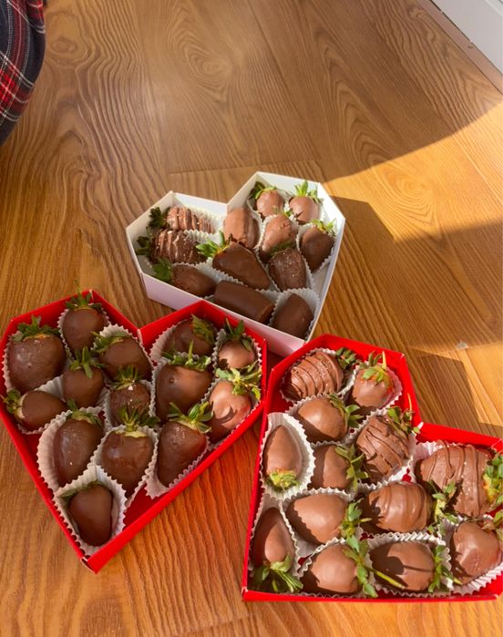 Клубника в шоколаде! АТЫРАУ