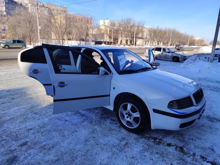 Легковой автомобиль