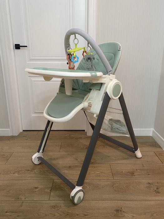 Стульчик для кормления.