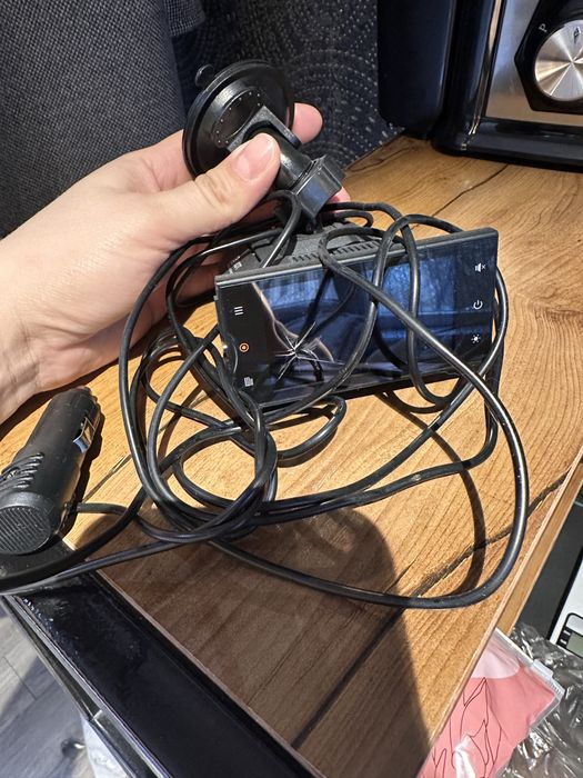 Продам видеорегистратор в машину, . .