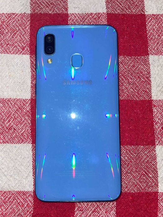 Samsung A40 64gb