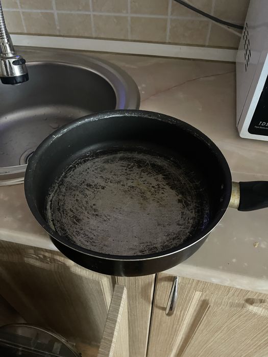 продам сковороду