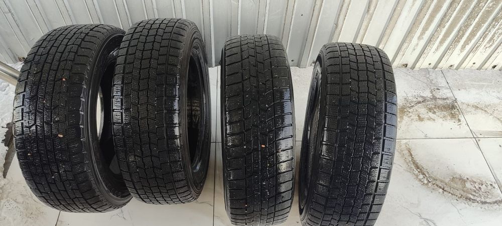 Зимние шины 205/65 R16