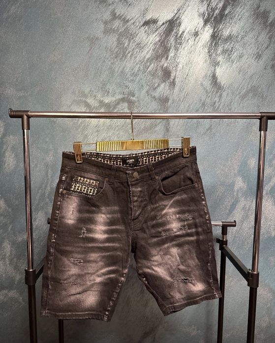 Blugi scurti barbatesti,ultima oferta!