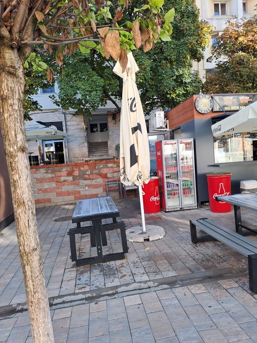 Vand umbrele terasa Coca Cola