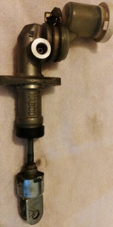 Pompa ambreiaj originala Mitsubishi MR151616
