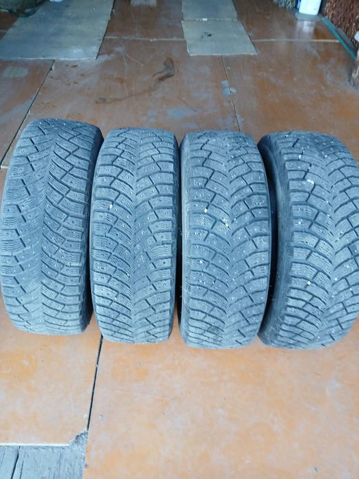 Продам зимние балоны Мишлен