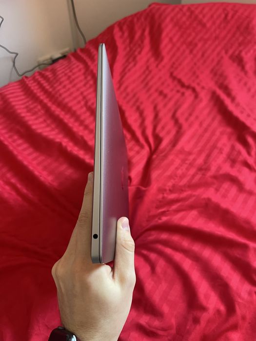 Macbook air 2018 8/128