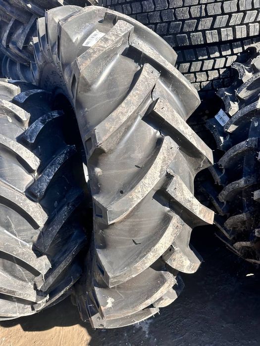 Сельхоз шины 16.9-30 Petlas