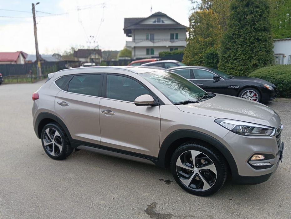 Hyundai Tucson Hyundai Tucson 1.7 CRDi, Automat,141 CP,an 2017,xenon/Led,PDC,euro 6