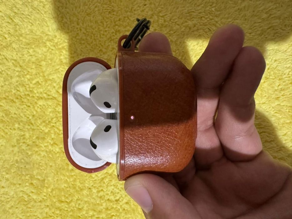 Ноушник Air Pods 4 type c orig