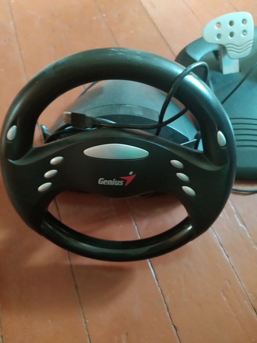 Продам игровой руль