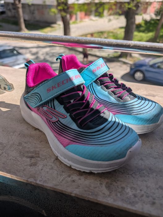 Skechers/Geox/Primigi маратонки и сандали  28 номер