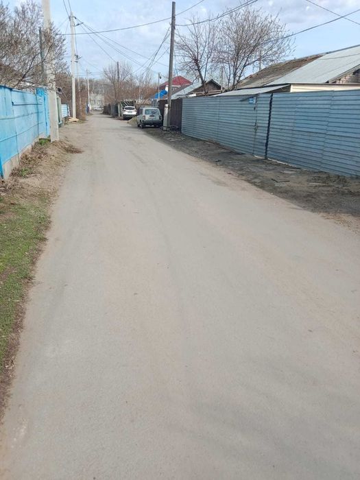 Продам 1/2 дома Военный городок