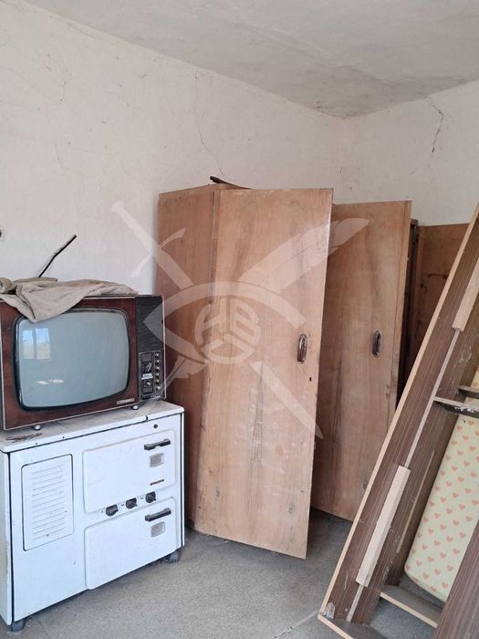 Продава се Къща в Карнобат - 80 кв.м за 250 €/кв.м - Снимка #11