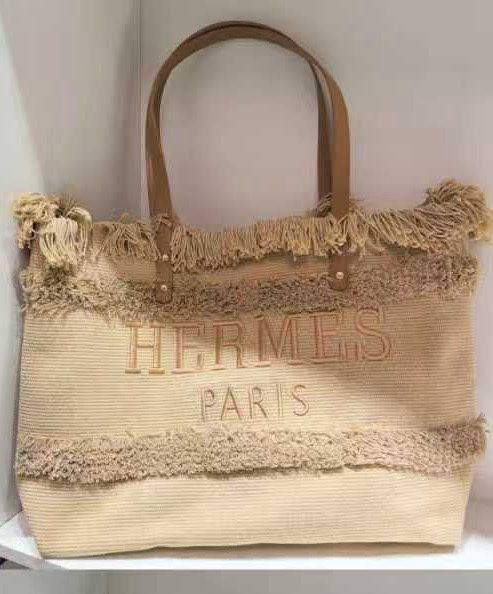 Чанта MISS DIOR,Loewe,YSL,HERMES