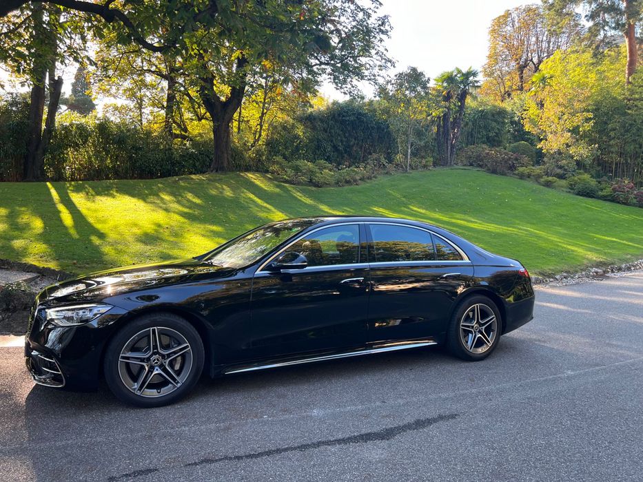 Long,Pachet AMG,Head-up,Garantie,Volan incalzit,punte viratoare,Burmester,Pano,Venti,Masaj,Tableta,Pachetul Chauffeur, Rear Tv,Alcantara,Chaise-Longue