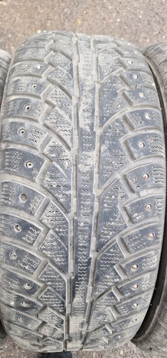 Резина 225/55/17