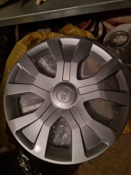 Capace originale dacia jogger 16