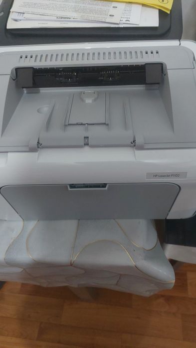 Принтер новый HP 1102