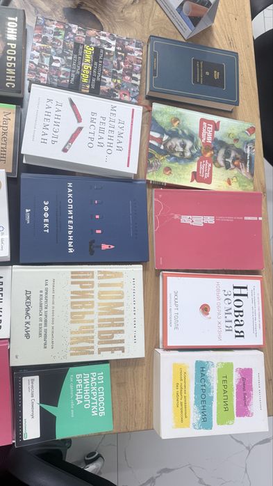 Продам книги разных авторов