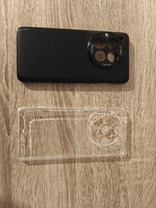 Кейсове за Oneplus 12