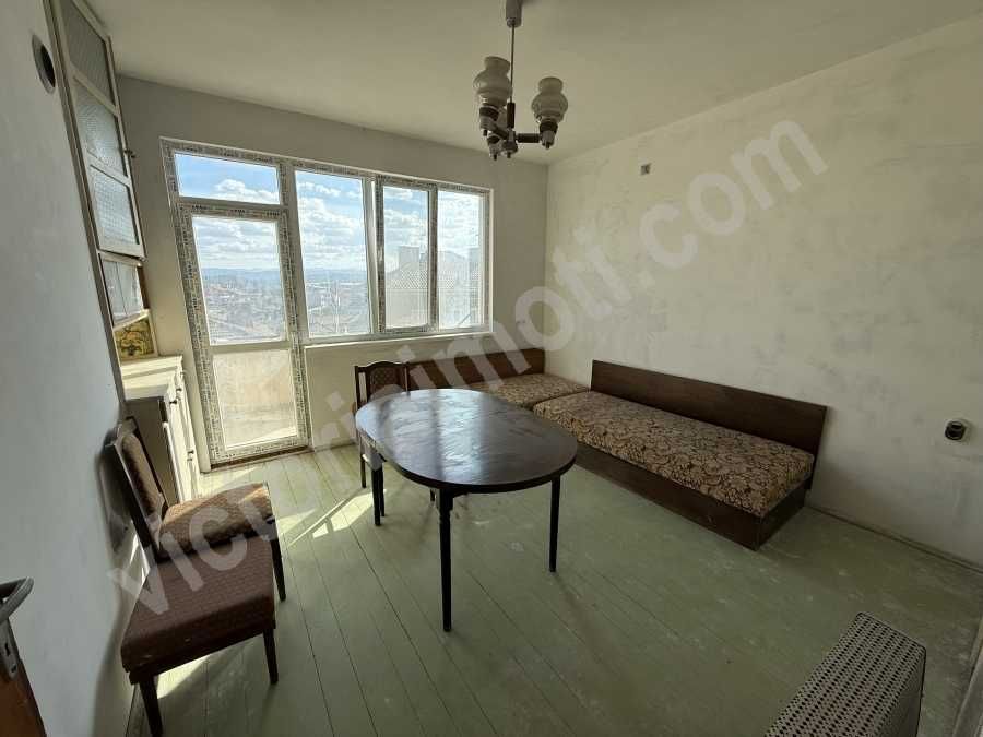 Продава се Четиристаен апартамент в Велико Търново, Център - 175 кв.м за 972 €/кв.м - Снимка #7