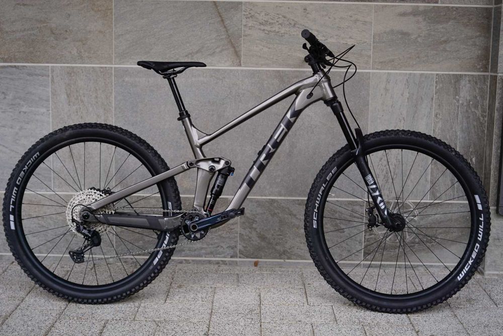 2023 TREK Slash 7 |LYRIK/DeluxeSelect+  170mm| *ТОП* Ендуро