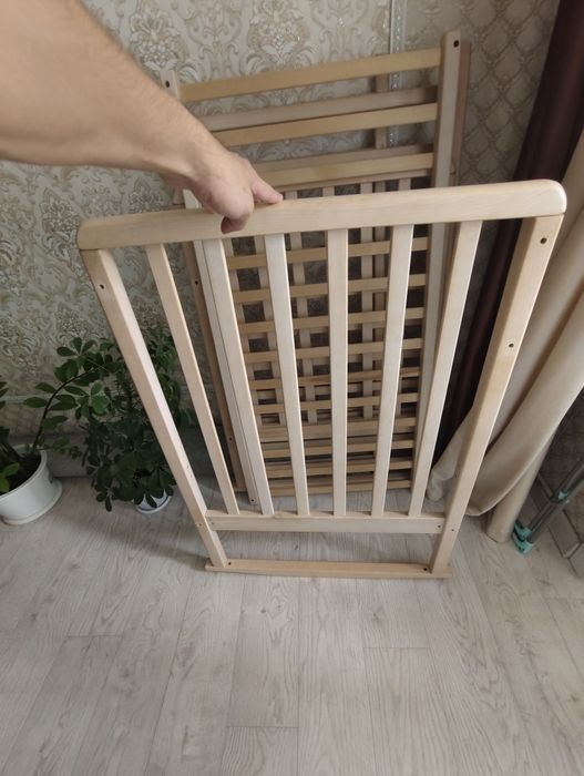 Продам детскую кровать