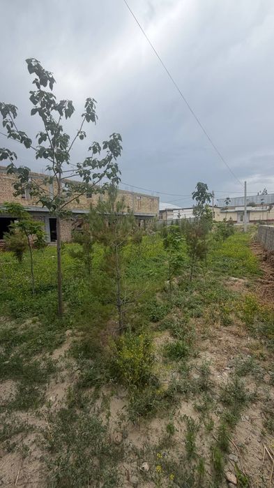 Срочно продаётся  под бизнес помещения  площадью 6-соток
