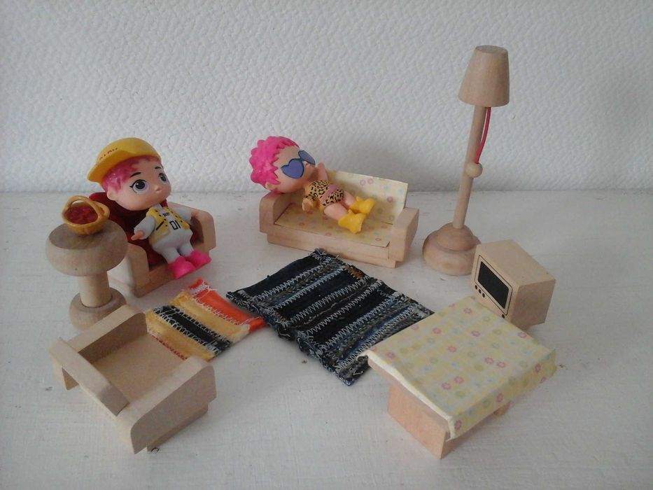 Кукольная мебель (гостинная)