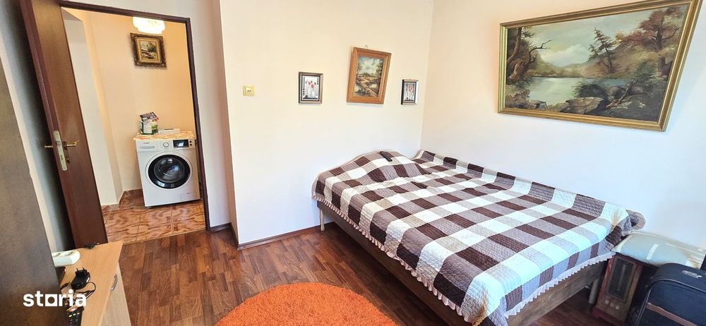 ULTRACENTRAL! Apartament 3 camere, et. intermediar UMF - INDEPENDENTEI